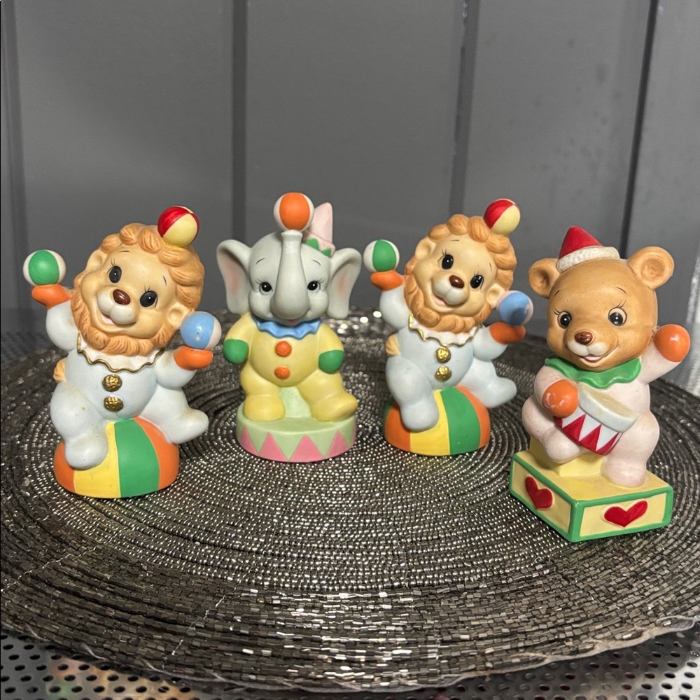 Lot of 4 Vintage HOMCO Circus Animals